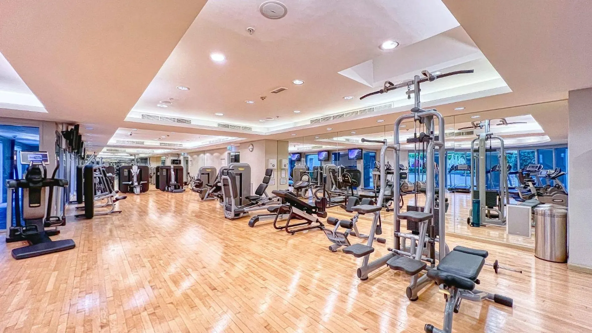 Stunning 1-Bedroom Apartment With Full Burj Khalifa View - 5-Min Walk To Dubai Mall United Arab Emirates